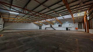 1&#39;125m2 Warehouse TO RENT/LET in Red Hill | Swindon Property