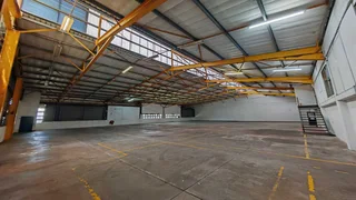 1&#39;125m2 Warehouse TO RENT/LET in Red Hill | Swindon Property