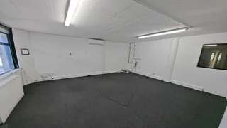 1&#39;125m2 Warehouse TO RENT/LET in Red Hill | Swindon Property