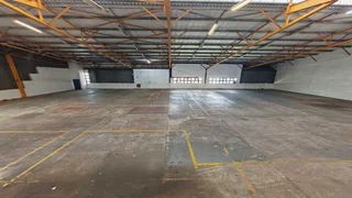 1&#39;125m2 Warehouse TO RENT/LET in Red Hill | Swindon Property