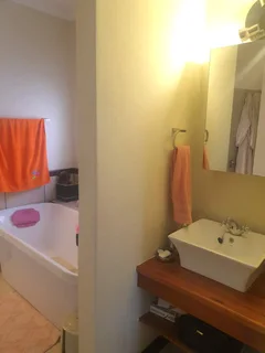 Charming 2-Bedroom Family Home in Secure Beverley Complex