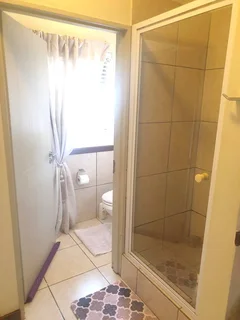 Charming 2-Bedroom Family Home in Secure Beverley Complex