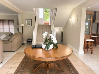 Luxurious 3-Bedroom Home with Pool and Loft — Experience Prestigious Golf Estate Living