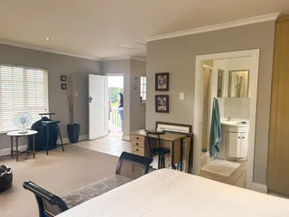 Luxurious 3-Bedroom Home with Pool and Loft — Experience Prestigious Golf Estate Living