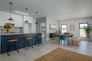 Modern Living with Mountain Views in Honeydew Country Estate