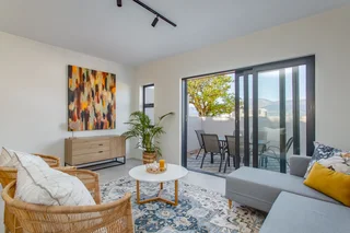 Stylish 3-Bedroom Townhouse in A Secure Country Estate