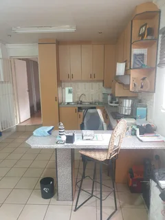 Opportunity Awaits: Spacious 3-Bedroom Home with Private 1-Bedroom Flatlet in Secure Dewald Hatti...