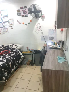 Opportunity Awaits: Spacious 3-Bedroom Home with Private 1-Bedroom Flatlet in Secure Dewald Hatti...