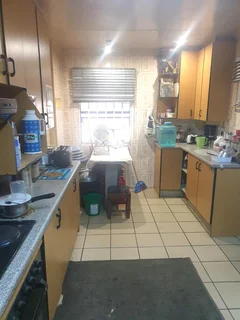 Opportunity Awaits: Spacious 3-Bedroom Home with Private 1-Bedroom Flatlet in Secure Dewald Hatti...