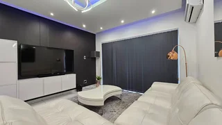 Prime Property Presents: Modern 1-Bed Apartment at River Glades, Riverside – Durban North