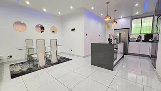 Prime Property Presents: Modern 1-Bed Apartment at River Glades, Riverside – Durban North