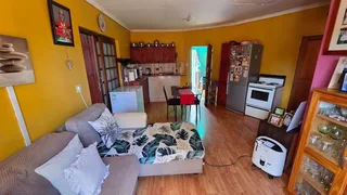 &#34;Expand Your Vision: 3-Bed Home with Separate Flat!&#34;