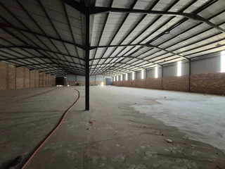2,040sqm Move-In Ready Modern Warehousing in Shaft 17 – Limited Availability