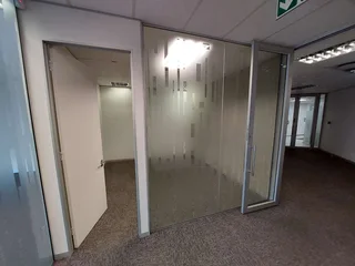 579 sqm Office to Let in Bedfordview