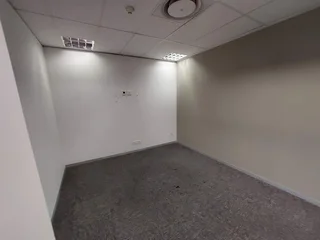 579 sqm Office to Let in Bedfordview