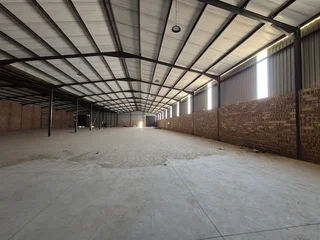 2,040sqm Move-In Ready Modern Warehousing in Shaft 17 – Limited Availability