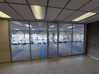 1180 sqm Office to Let in Bedfordview