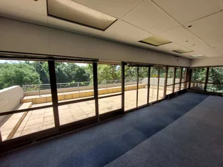 1180 sqm Office to Let in Bedfordview