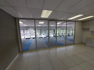 1180 sqm Office to Let in Bedfordview