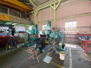 1300m2 Warehouse with 1800m2 Yard and 1100 Amps and Large office, change room and canteen