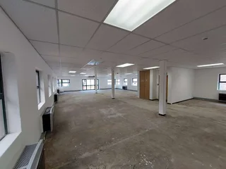 2318 sqm Office to Let in Bedfordview