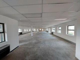 2318 sqm Office to Let in Bedfordview