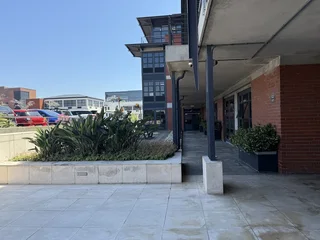 Premium 713m² Office Space at The Terraces, Black River Park