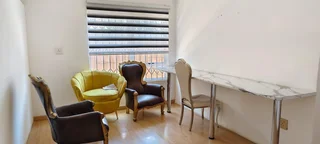 Ultra modern home with half built flatlet!