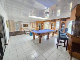 **Charming Family Home in Secure Bassonia**