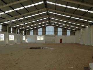 1500m2 warehouse with 1500m2 yard Cato Ridge