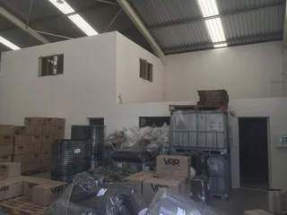 1500m2 warehouse with 1500m2 yard Cato Ridge