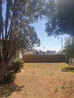 Fixer-Upper Opportunity in Western Extension, Benoni - Perfect for Investors or DIY Enthusiasts