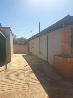 Fixer-Upper Opportunity in Western Extension, Benoni - Perfect for Investors or DIY Enthusiasts