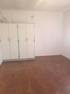 Fixer-Upper Opportunity in Western Extension, Benoni - Perfect for Investors or DIY Enthusiasts