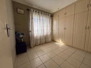 Sophisticated Comfort Awaits- 3 Bedroom Gem In Mount Edgecombe For Sale