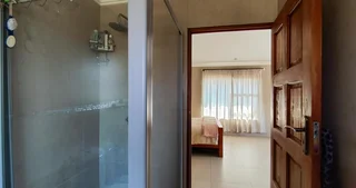 Modern 3-Bedroom Cluster Home | Exclusive Complex Living in Raceview