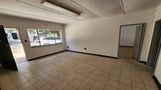 512 sq. meter Industrial in Anderbolt To Rent