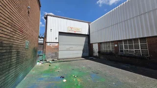 Factory TO LET in Jet Park