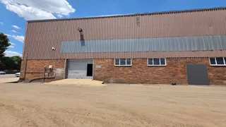 Secure mini unit TO LET in Anderbolt, Boksburg