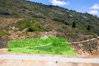 Exclusive Stands on an Iconic Wine Farm