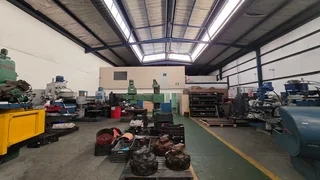 Factory TO LET in Jet Park