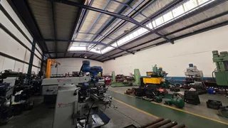 Factory TO LET in Jet Park