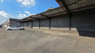 5,750  Warehouse TO LET in a Secure Park in Boksburg East