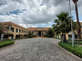 4395 sqm Office to Let in Bedfordview