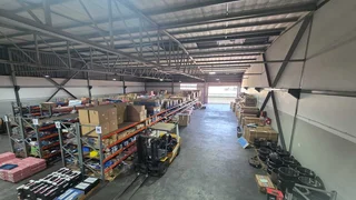 Secure warehouse TO LET in Jet Park