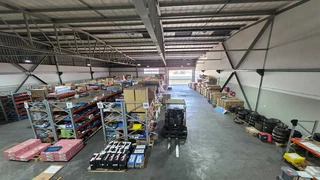 Secure warehouse TO LET in Jet Park