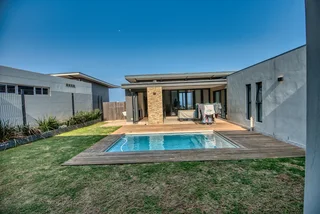 Unfurnished 'Finesse-Prime Property -