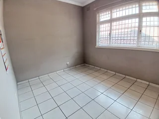 Dream home in Upper Glenmore