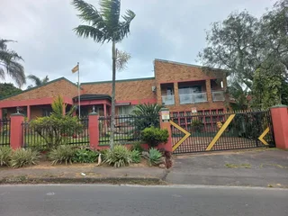 7 Bedroom , 4 Bathroom House For Sale in Reservoir Hills