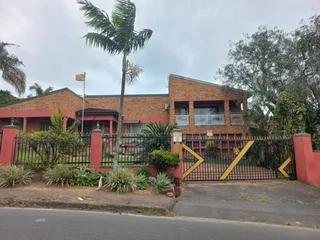 7 Bedroom , 4 Bathroom House For Sale in Reservoir Hills